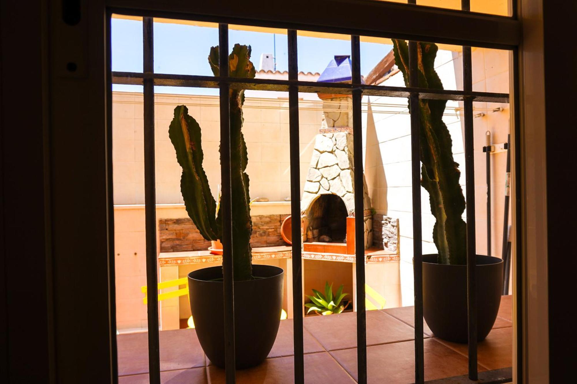 Tarifa Family House 5 Min Walk To The Beach And Old Town Экстерьер фото