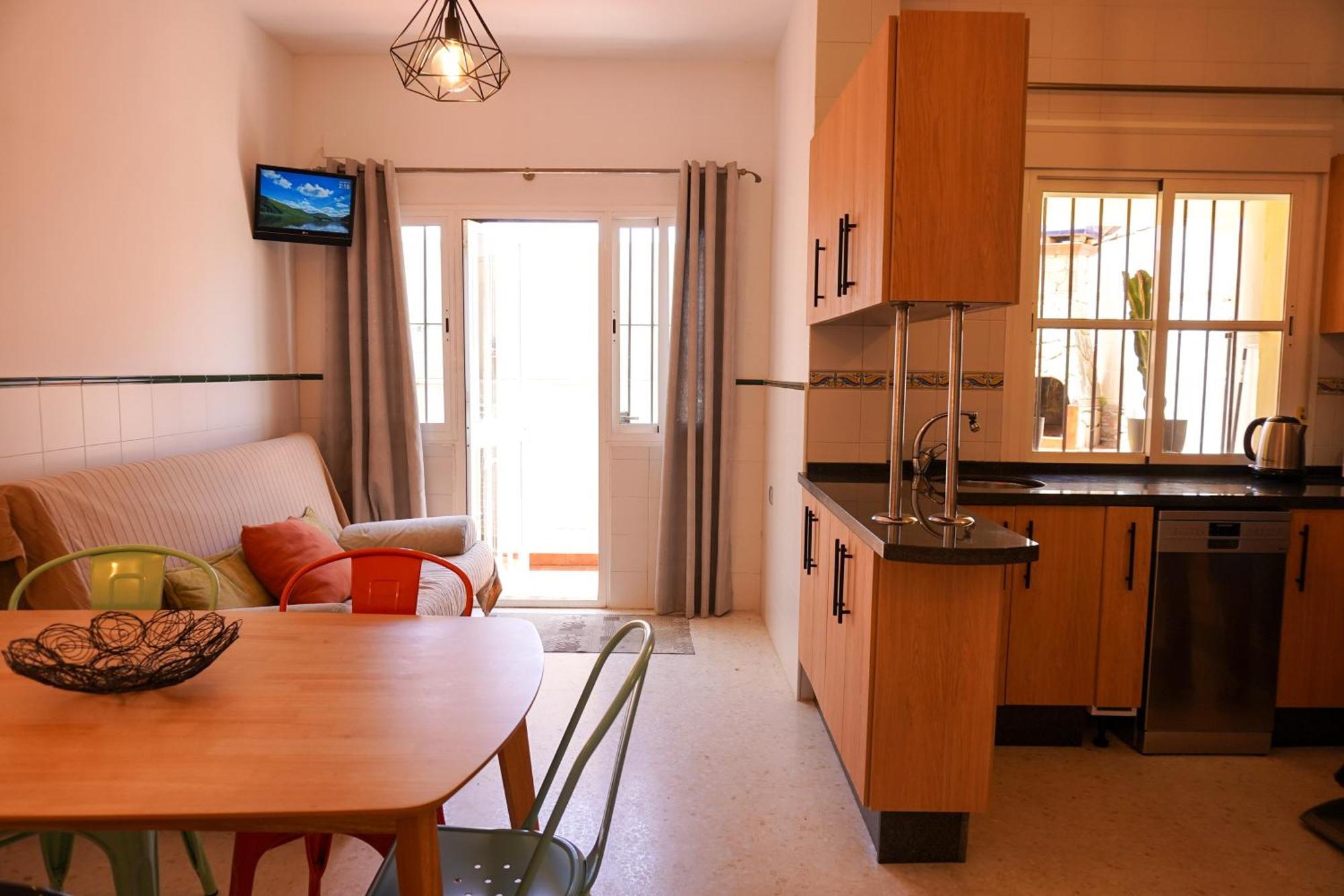 Tarifa Family House 5 Min Walk To The Beach And Old Town Экстерьер фото